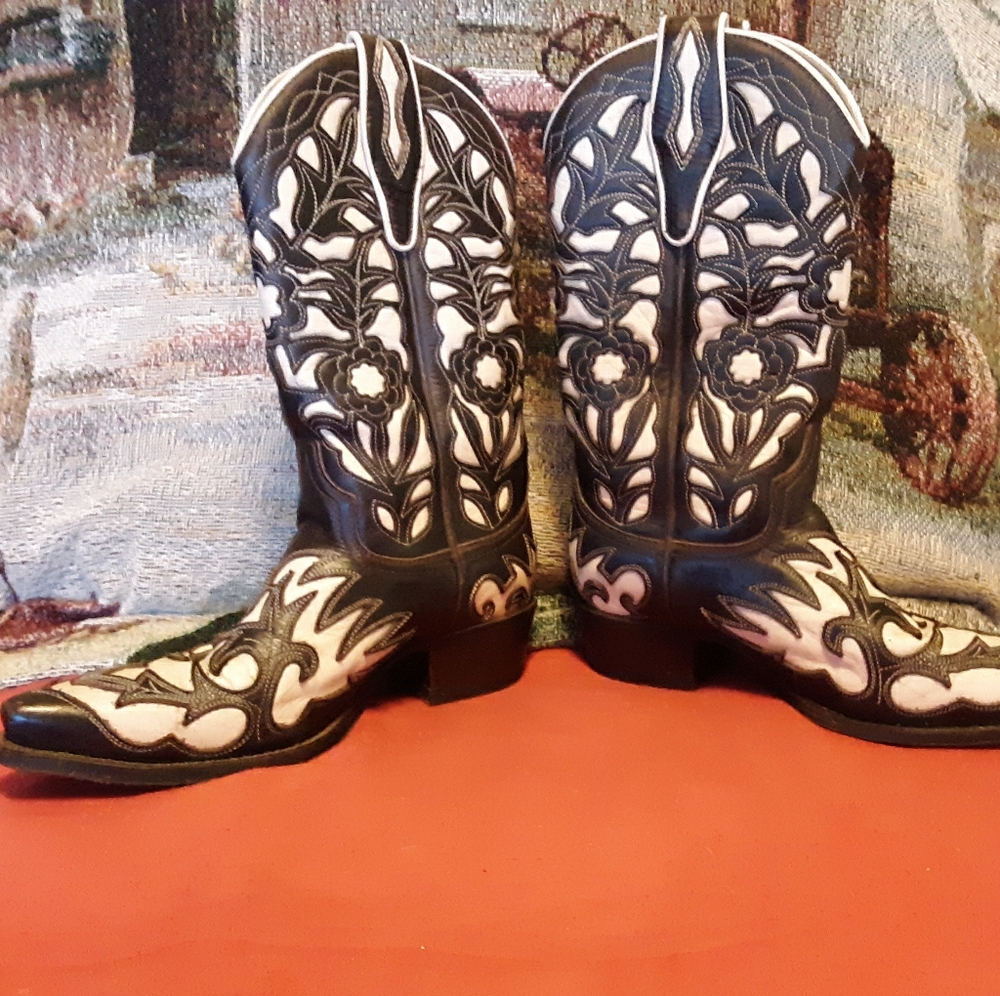 Leather MEXICAN boots